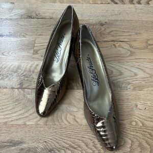 Vintage Life Stride Women's Metallic Bronze Gold Heels